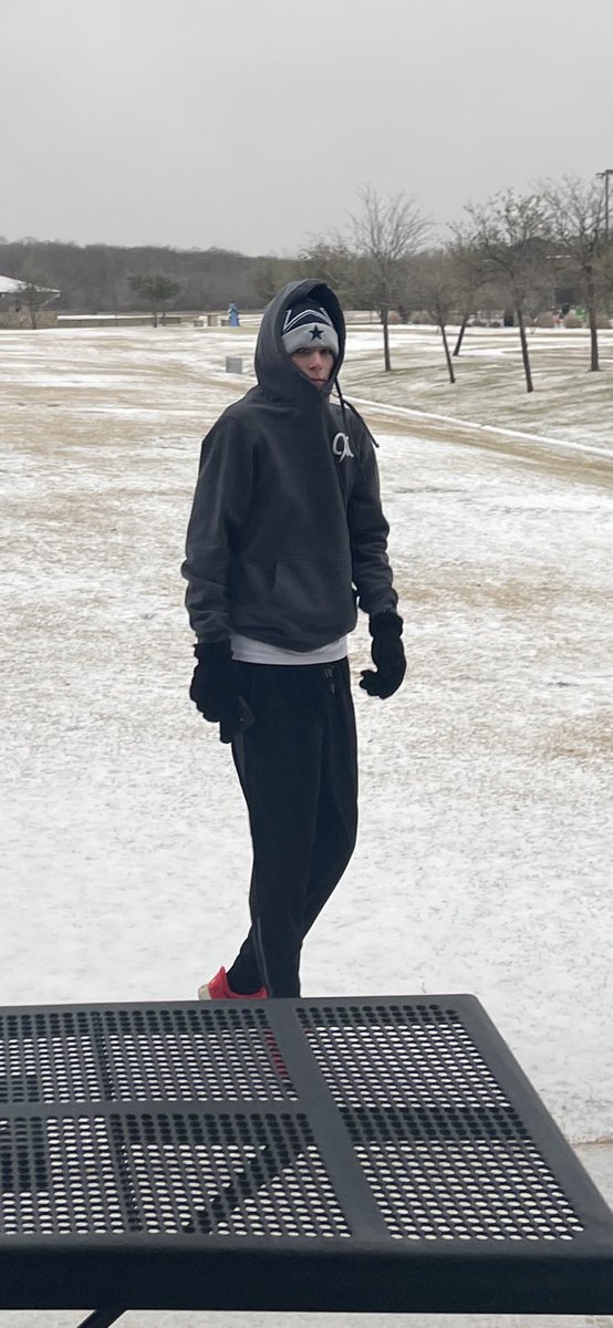 CarrollCXC's tweet photo. A pessimist sees the difficulty in every opportunity; an optimist sees the opportunity in every difficulty. https://t.co/UB2QFUFhg7