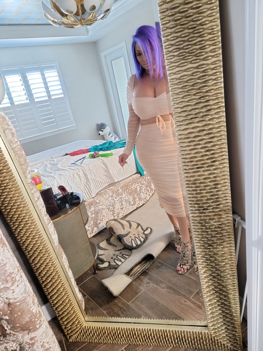 Jenn64060873's tweet photo. I’m new to Only Fans! Super exxxcited to be  there  💦 COME JOIN FOR FREE!! 
https://t.co/OTQUxtKxxw 😘
And I finally made an Instagram ! https://t.co/6rnYmlrEBx