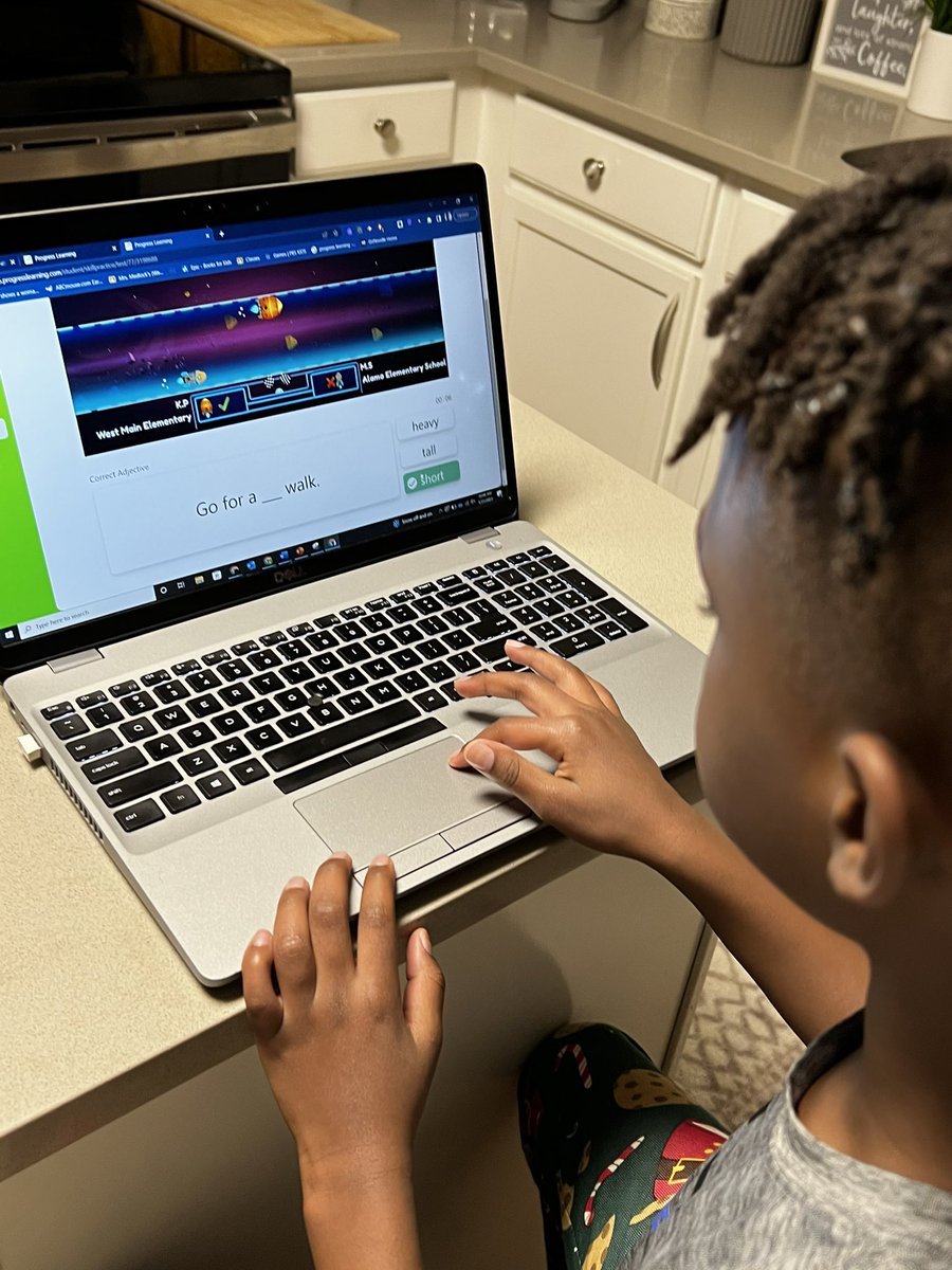 kimbernique's tweet image. Kyran had a mouthful to say (if you know him you know he speaks his mind 😂), but he actually had fun completing this reading challenge once he got started! ❄️☃️📚@LancasterISD @WME_LISD
#LISDLearningChallenge
#LearningChallenge
#TigerUp