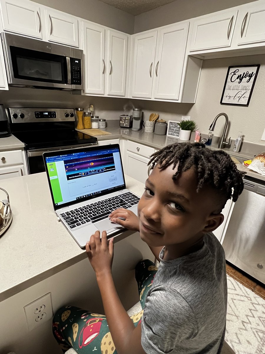 kimbernique's tweet image. Kyran had a mouthful to say (if you know him you know he speaks his mind 😂), but he actually had fun completing this reading challenge once he got started! ❄️☃️📚@LancasterISD @WME_LISD
#LISDLearningChallenge
#LearningChallenge
#TigerUp