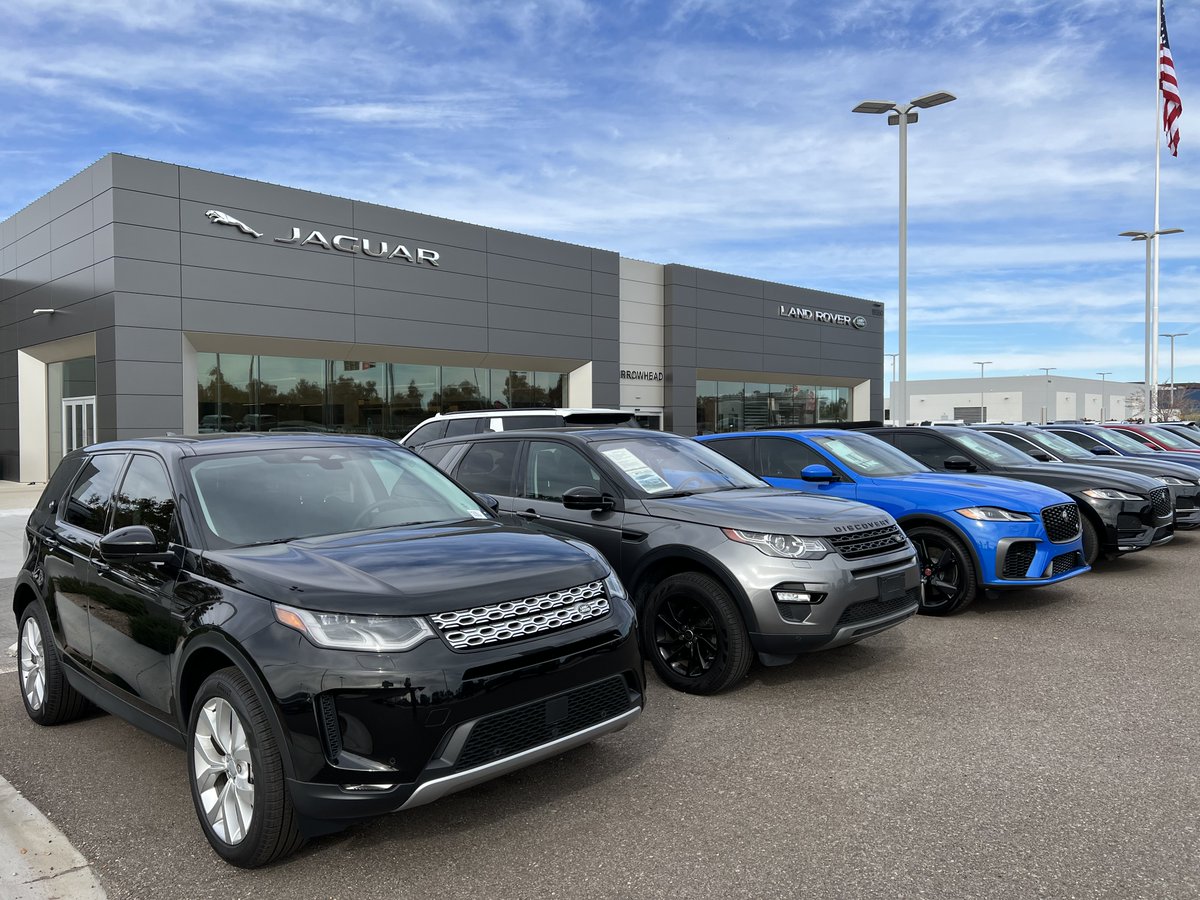 At Jaguar Arrowhead, we understand that the experience is just as important as your vehicle itself. That's why we're committed to providing you with high-quality service, parts, and accessories for your specific vehicle needs. 🔧

jaguararrowhead.com/service-appoin…

#JaguarArrowhead