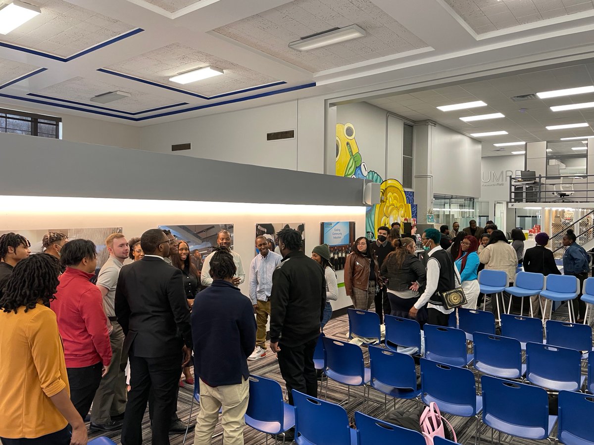 CodeSchoolMphs's tweet image. Please help us give a warm welcome to the January 2023 Code Collective!!! Our newest students came together for orientation at CodeCrew HQ and are fired up to become software engineers!
#GritGrindCode #softwaredevelopers