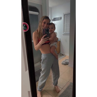 rileyrooster99's tweet photo. #NewProfilePic https://t.co/9DfV5EJzPh
