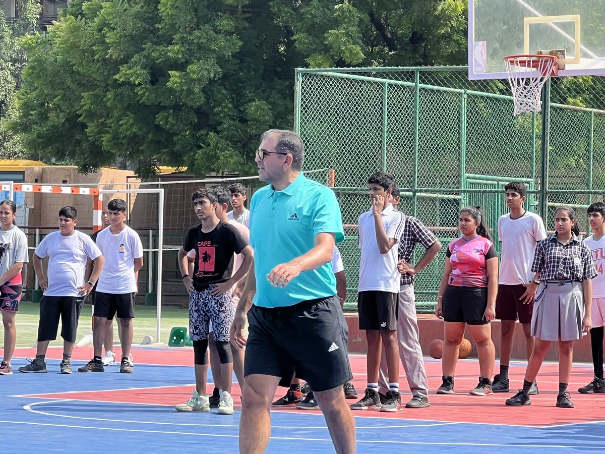 Excited to share that @NaoufalUariachi , a FIBA-certified basketball coach, recently conducted a training session for our students at ITL Public School. The session was held in the month of July 2022 and was a great success.<a href="/SudhaAcharya14/">Sudha Acharya</a> maam <a href="/NBAIndia/">NBA India</a> <a href="/FIBA/">FIBA Basketball</a> <a href="/BFI_basketball/">#IndiaBasketball</a>