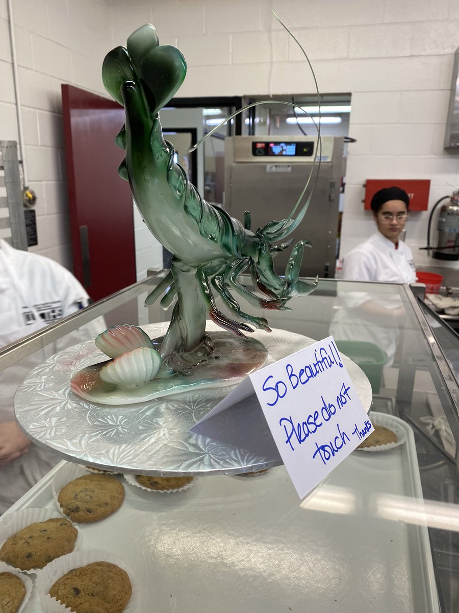 Robert Stike tweet media