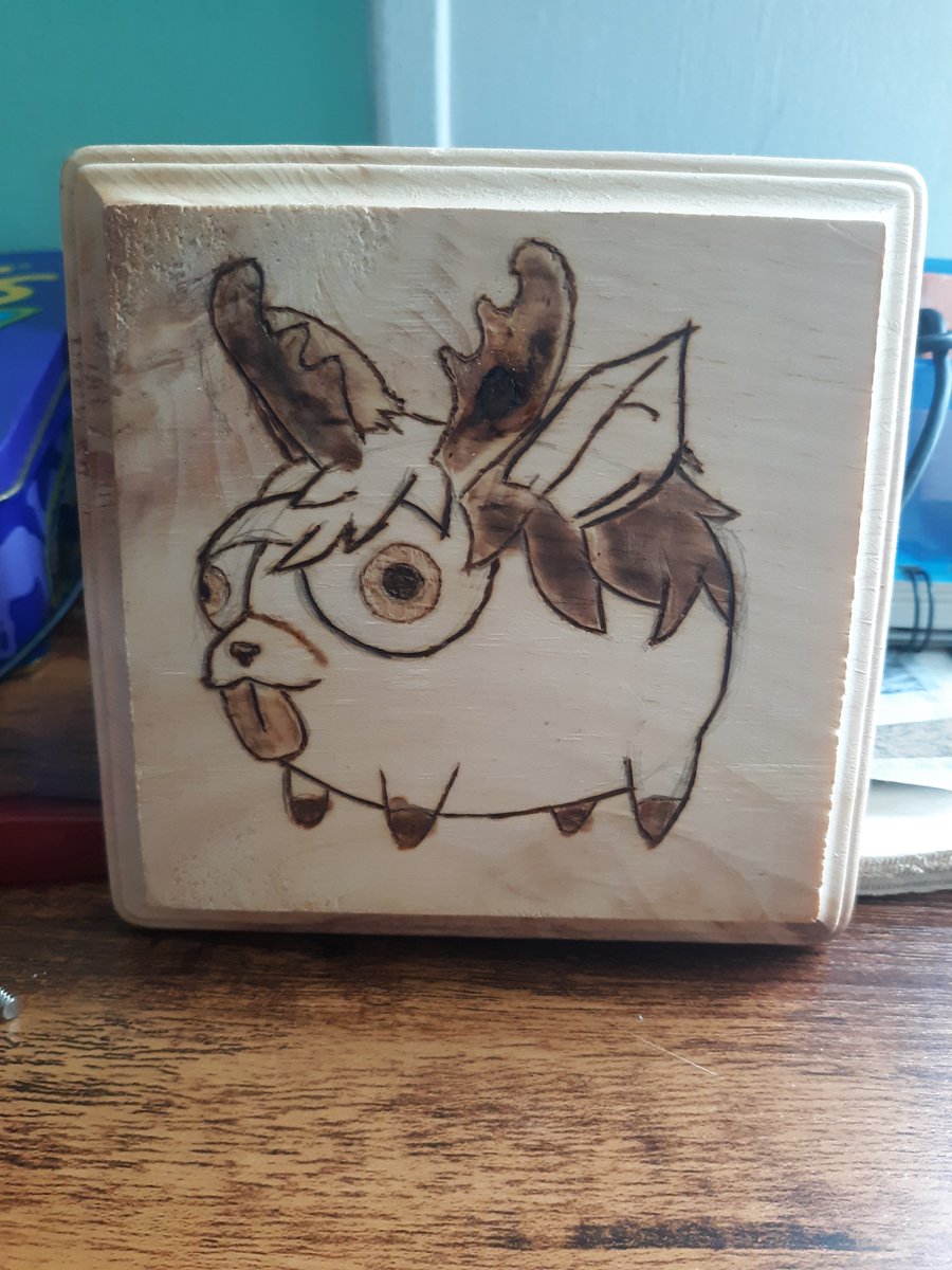 KittyIchi's tweet photo. Decided to do a little burn while watching @Amadruns the other day. I never get tired of seeing this deer https://t.co/FzCljSI3DD