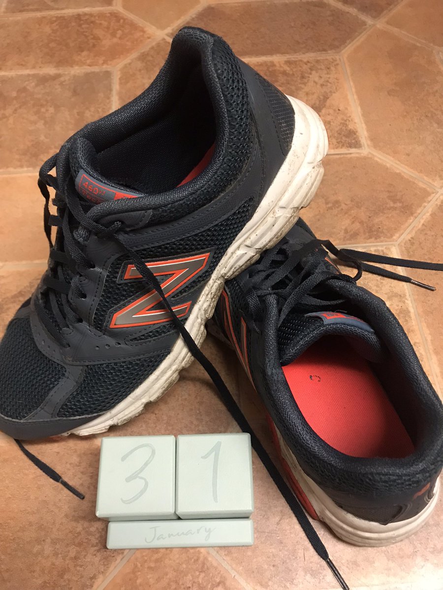 CasualBantam's tweet photo. Final update: Chuffed to say today is 31st January and that’s 31 runs completed in the month🏃🏼‍♂️😃. Full of cold last few days and my left heel &amp; right knee feel shot, but I did it! The New Balance now taking a well earned rest. Feeling quite proud of myself tbh😁 #NotBadForAFatLad https://t.co/2qfpqPCEzI