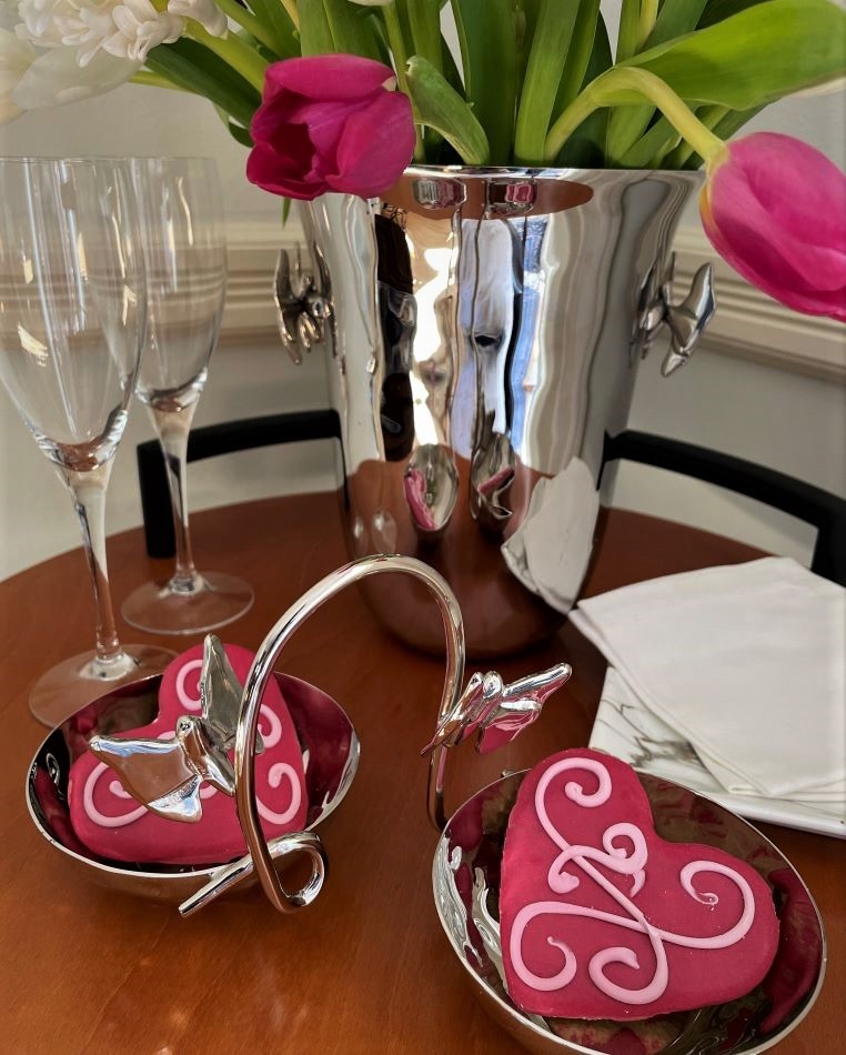 Show some love to that special person on Valentine's Day with flowers, sweets, and champagne.  A toast to your friendship and loyalty.  Our Butterfly Collection will make her heart flutter.
#homedecor
#modernstyle
#tablewaredesign
#stainlessserveware
#barware
#maryjurekdesign