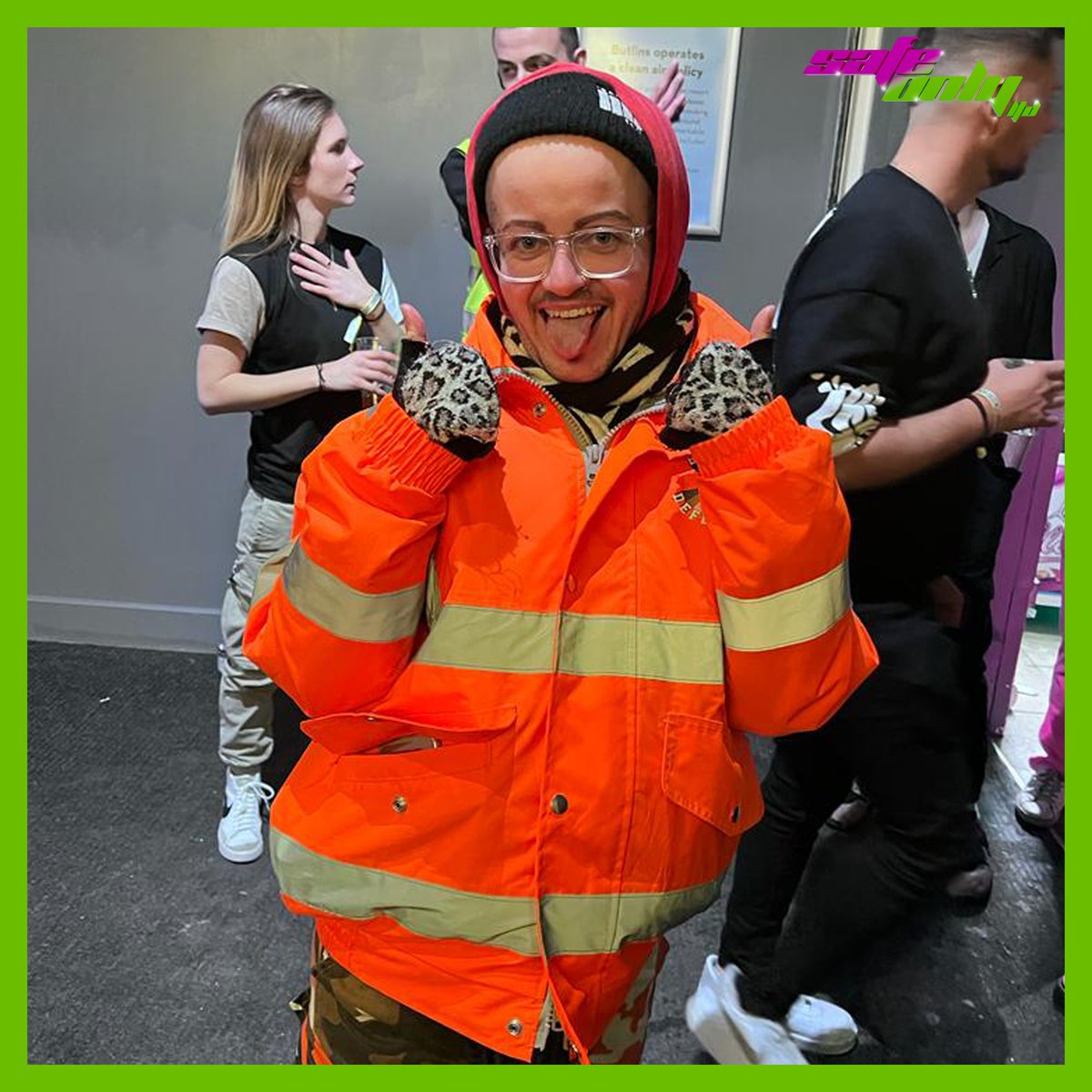 Hoopla, Hoopla, Hoopla. So good that we have no choice but to say, “Get well soon, Dani!” (and NOT in a Mel C way…) #welfare #security @mightyhoopla