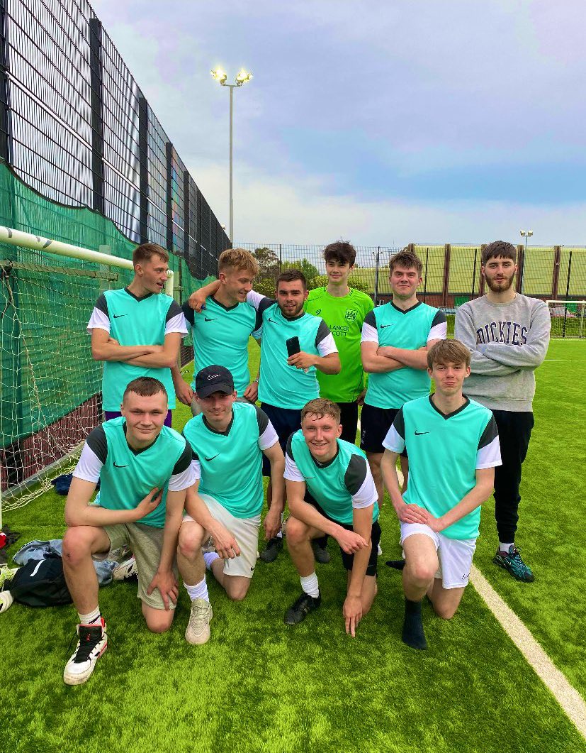 offenders_fc's tweet image. A year ago today the Six offenders were born. 
A year of ups and downs, mainly downs. 
A new league awaits as does a new challenge. Stay posted for some deadline day signings and departures. Here’s to year 2 🎊 🍺