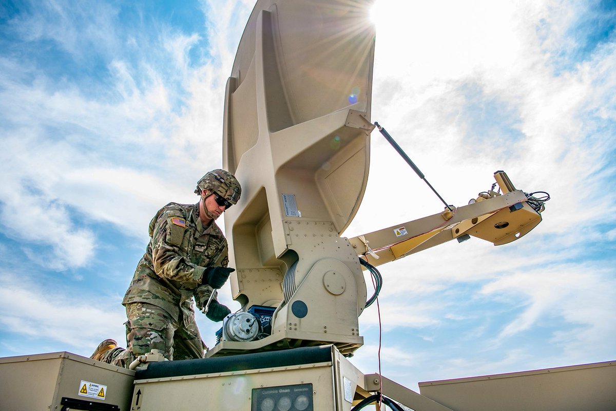 With over 120 career choices, the Colorado Army National Guard has something for you. Learn a new set of skills.

#GuardTheRockies