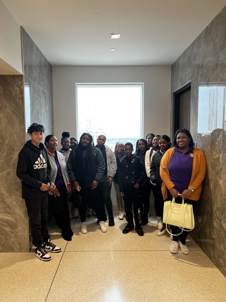 Thank you to Judge Shannon Baldwin for allowing our scholars <a href="/KeyMS_Cougars/">THE Francis Scott Key Middle School</a> to visit her court room on today! We enjoyed ourselves today and thank you for all the knowledge that you gave us on today! @MurchisonMrs @CIS_KeyMS @HISD_Wraparound <a href="/HISDREADY2RISE/">READY2RISE</a>