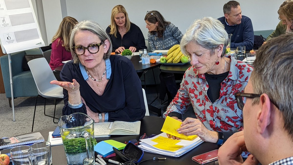 SamMarkey's tweet photo. Excellent 48hrs in #Hull with place leaders from #Humber, #Aberdeen and #Solent learning lessons on sparking, scaling and sustaining regional #innovation ecosystems. Lots to be encouraged by! #HubsOfInnovation https://t.co/hT3K3eVkCx
