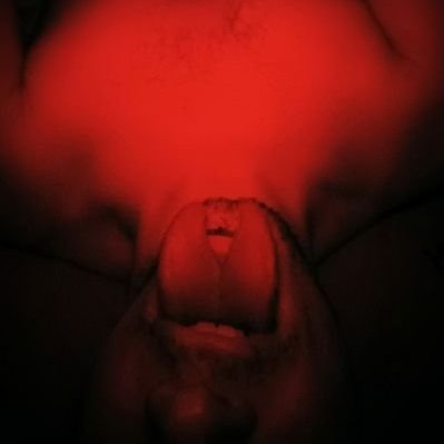 #NouvellePhotoDeProfil #tonguesplit #bodmod #redroom https://t.co/3noKhIJBPt