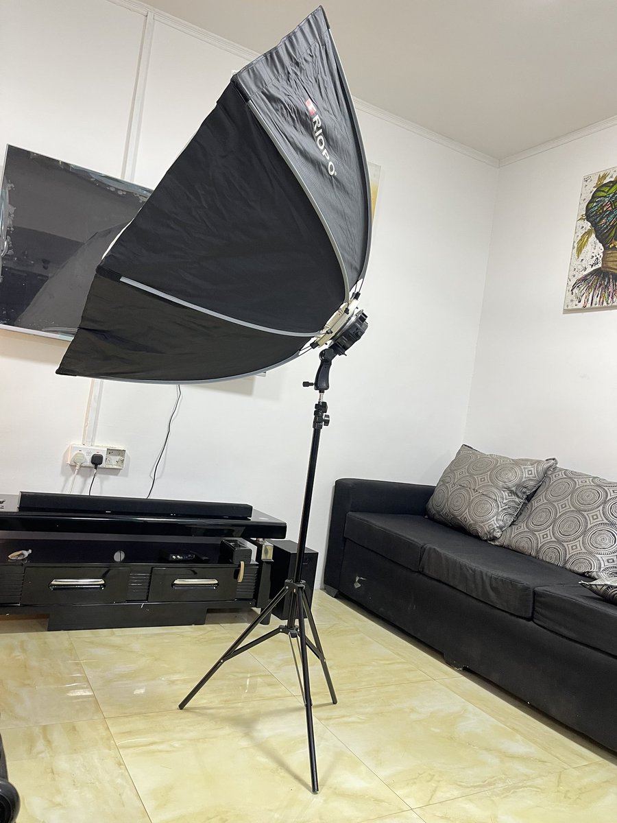igoodsghana's tweet image. Softbox with complete stand and light holder available

Price; 800Ghc only 

Call 0209522979
Location; Dansoman B Opoku Or search igoodsgh on Google Map
You can pass by the shop to inspect the product before payment.
#igoodsgh #softbox #ios #iphone #youtube #tiktok #tech