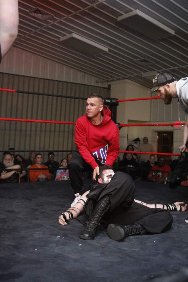 KeithGavinsAOS's tweet photo. This picture....... To most its just 3 men in a wrestling ring, doing wrestling things, but to me its more! Its more than just a picture..... its MOMENT, a MOMENT that was a LONG TIME coming. Let me explain...ill make it short and sweet as most of you dill holes are illiterate https://t.co/Hbrl9V0dNM