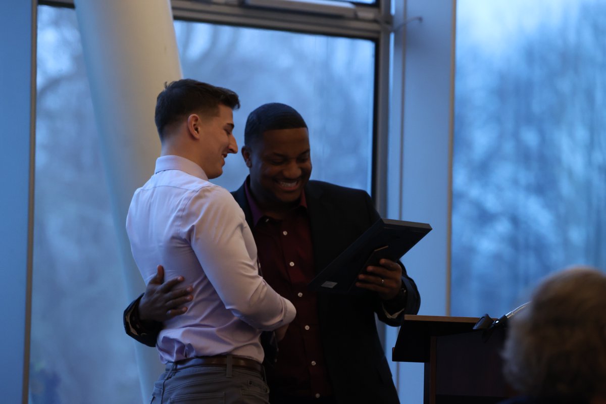 What a way to close the 2022 season. One last time thank you seniors!!🐿️