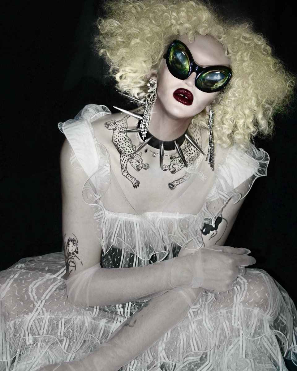 𝒟𝑒 𝒱𝒾𝓁 (@elldvil) on Twitter photo 