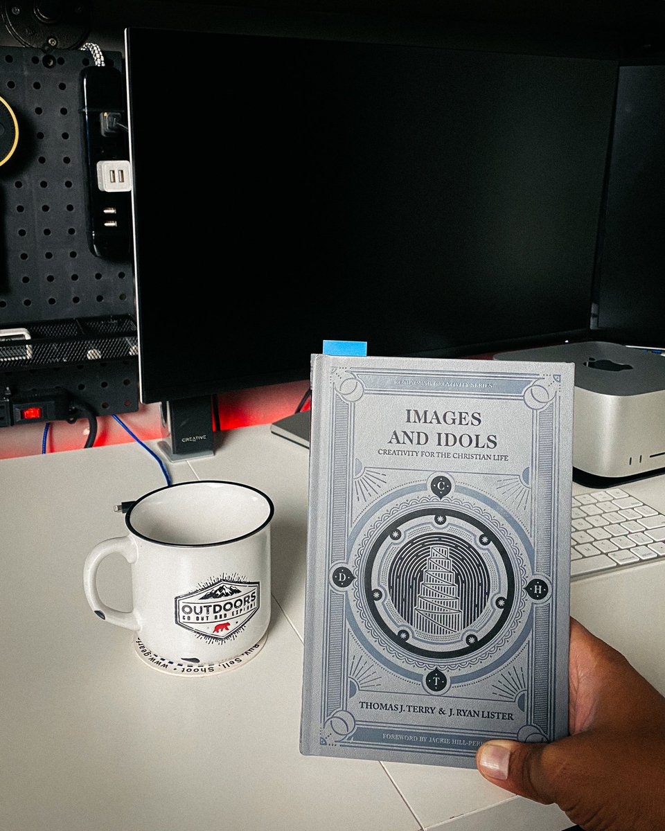 Coffee and a book for this cold weather 🥶. Getting it done ✅ great book by <a href="/thomasjterry/">Thomas J Terry</a> &amp; <a href="/JRyanLister/">Ryan Lister</a>