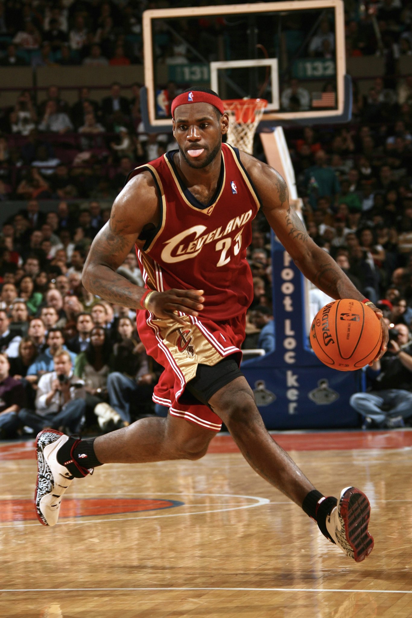 Lebron 4 on feet hotsell