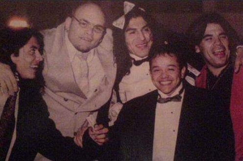 Here is a photo of @JUVENTUDGUERRE2 @Konnan5150 @PsicosisOficial @reymysterio Who is the other person in this photo ?
