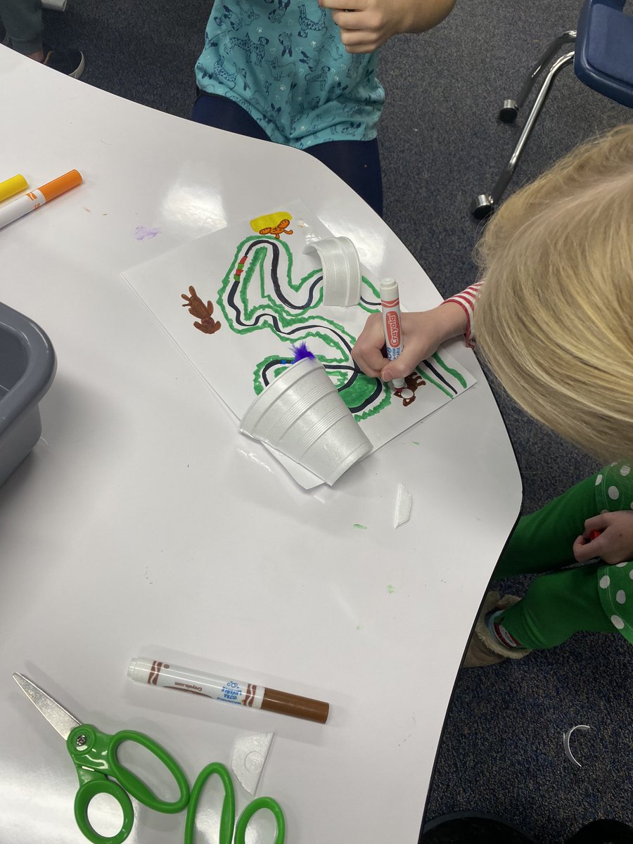 MrsSamMitch's tweet photo. Problem solving, using our makerspace to build an Ozobot trap. Also practicing our resilience when our plan fails! #STEM #Makerspace #ozobots https://t.co/VgQQWBsNgB