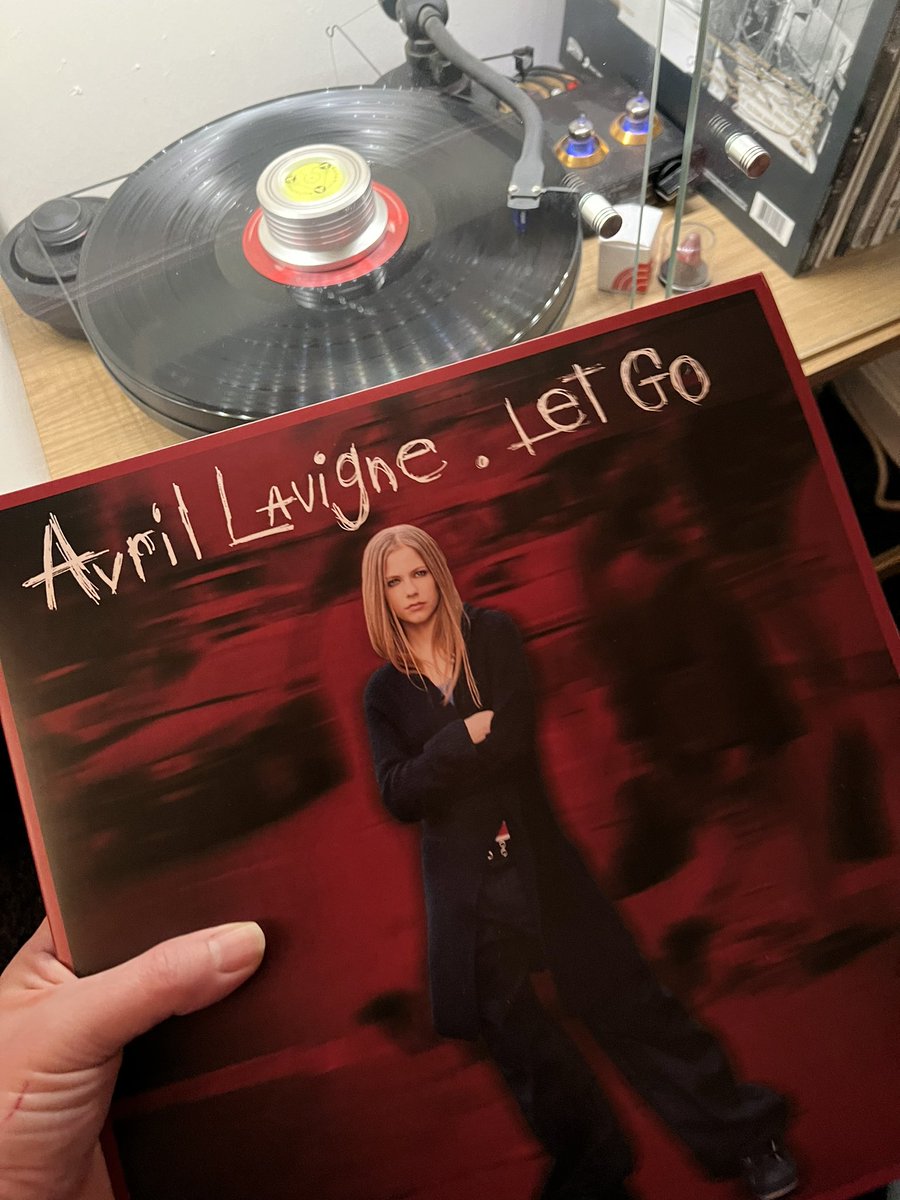 Hello cheeky, welcome home.  @AvrilLavigne #20yearanniversary #betteronwax #vinyl #ortofon2mblue #project