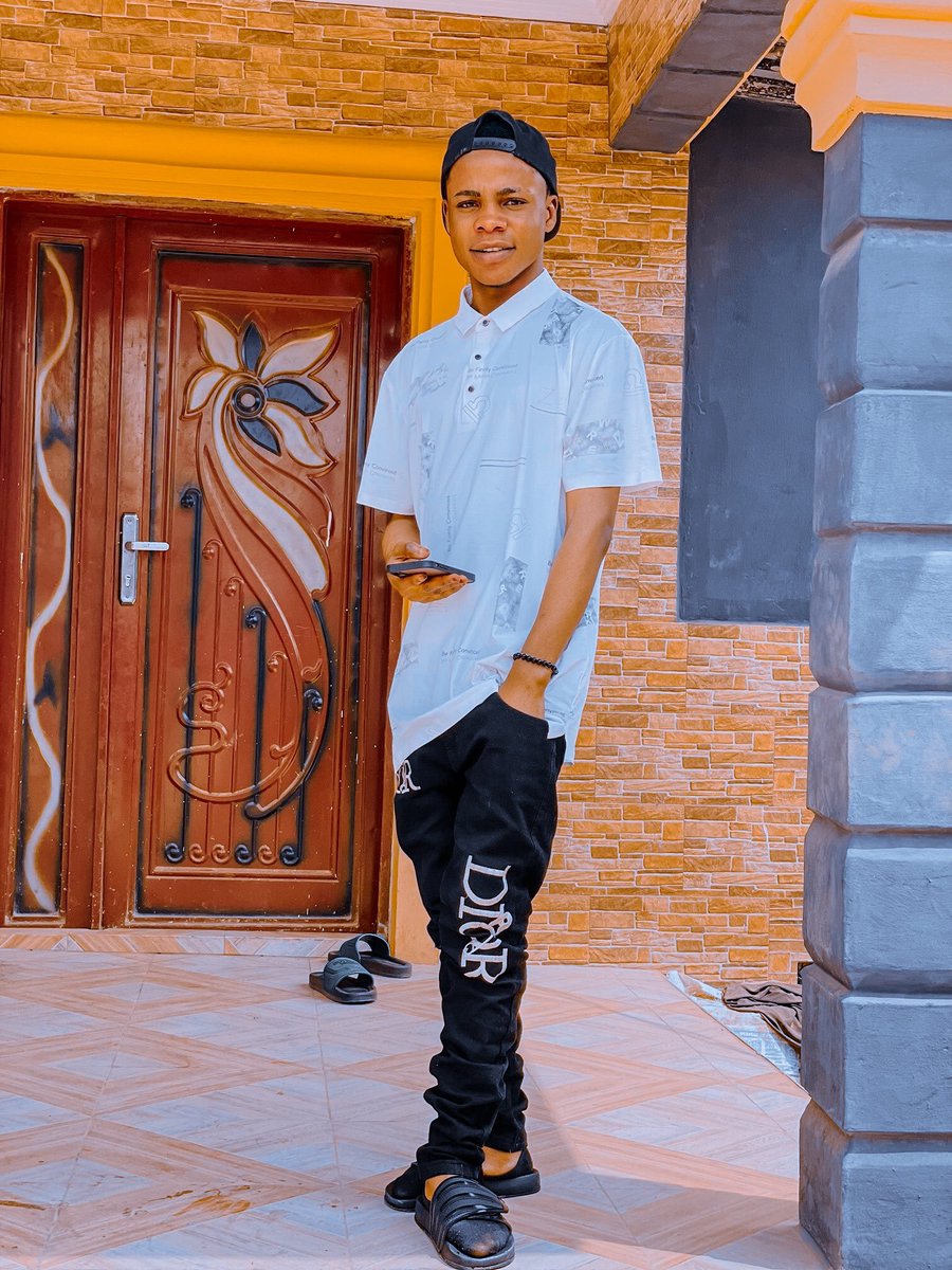 EnitanChase's tweet photo. Still on god🙏 https://t.co/QHuLO2N2A4
