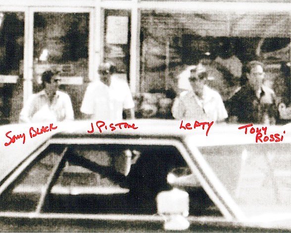 MobMovieMoll's tweet photo. Brasco becomes so embedded in the crime family's dealings that he is offered a chance to become a Made-Man! https://t.co/OSXWLFgwSz