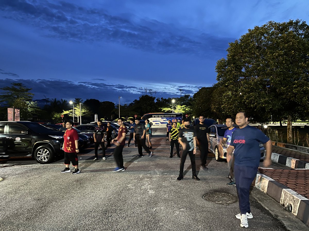 DOSM_ILSM's tweet image. Hari kedua sesi FitDOSM ILSM bersama peserta Program Data Review Survei HIES/BA 2022, Jabatan Perangkaan Malaysia pada 31 Januari 2023 di ILSM, Sungkai, Perak.

Terima kasih pada semua yang terlibat menjayakannya.

#FitDOSM