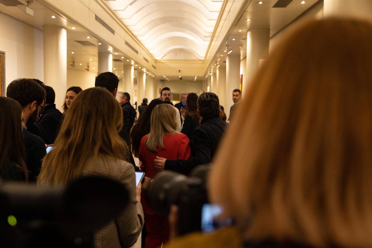 Agradecemos a nuestra Portavoz Nacional, <a href="/PatriciaGuaspB/">Patricia Guasp</a>, su visita al Senado para acompañar a @mikysalo en el debate en la Cámara Alta. Como ha destacado, sólo CS habla de reformas, política valiente y alternativa al insulto, el y tú más y el más de lo mismo de Sánchez y Feijóo.