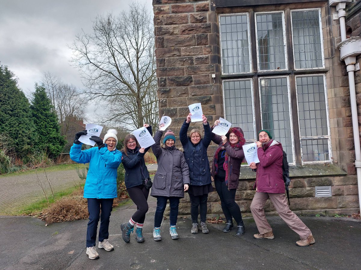 🥾Coming soon!🥾
A group of deaf women passed their leader walking skills course. We will be setting up a walking group for #hearingloss #deaf #deafblind women in Derbyshire....watch this space!
#deafinitelywomen #socialconnect #wellbeing #outdoor #Derby #derbyshire #charityUK