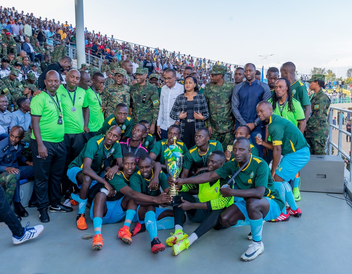 RwandaMoD's tweet photo. The RDF Inter Force Competition 2022-2023 concluded today with a final football match between Republican Guard and Special Operations Force. The tournament was a curtain-raiser in celebrating National Heroes’ Day on 1st February 2023. https://t.co/ptiz01qaeI https://t.co/E5c5fY7DiU