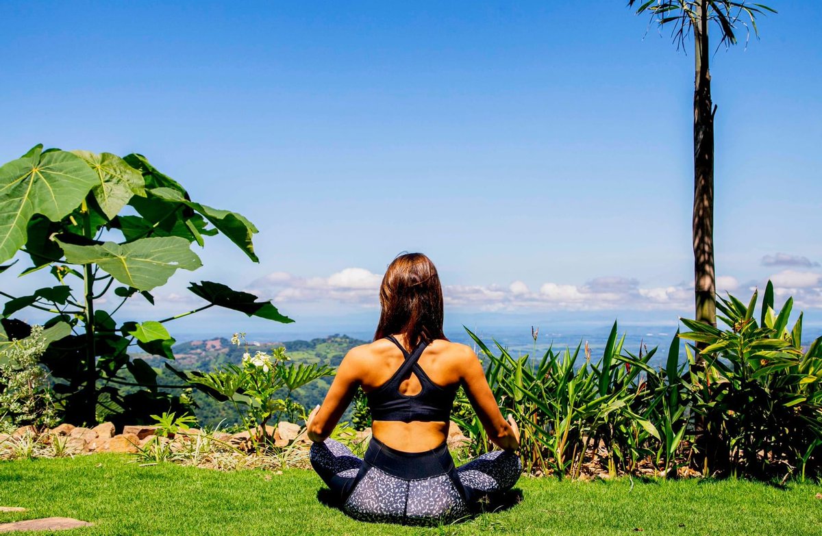 Imagine doing yoga with that view.
Experience the healing energies of the rainforest and crystal quartz mountains at The Retreat Costa Rica; a nature-inspired, holistic healing oasis.
loom.ly/izuHq-g
#CostaRica #Yoga