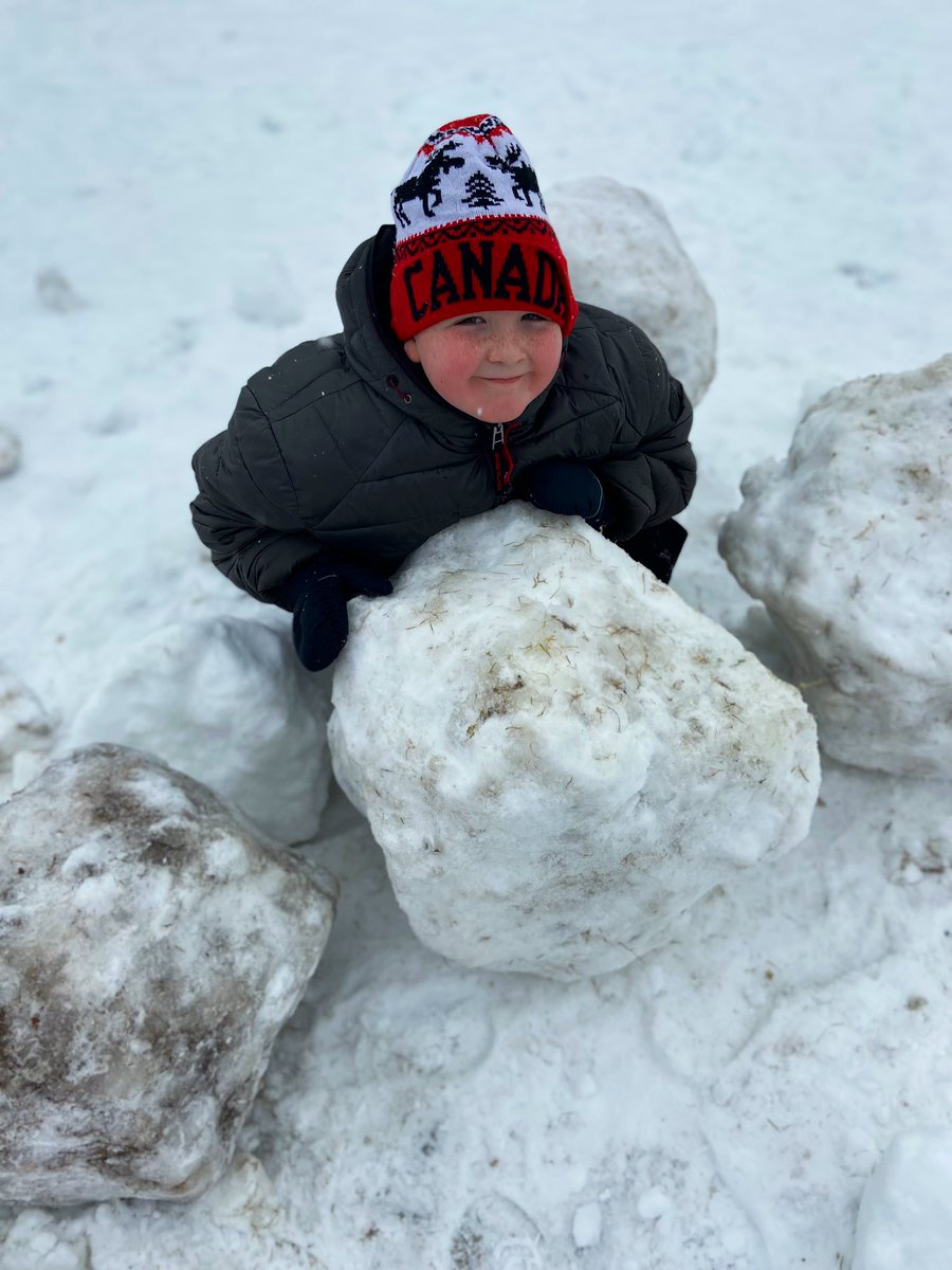 Yesterday we had a special time with our buddies outside for DPA! #snowfun #snowplay @GEDSB @GreenbrierScho1