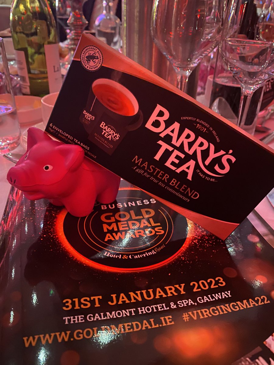 Cork is on a pigs back 🐷 <a href="/BarrysTeaTweets/">Barry's Tea</a> <a href="/Pigsback_IE/">Pigsback</a> 

#virginGMA22