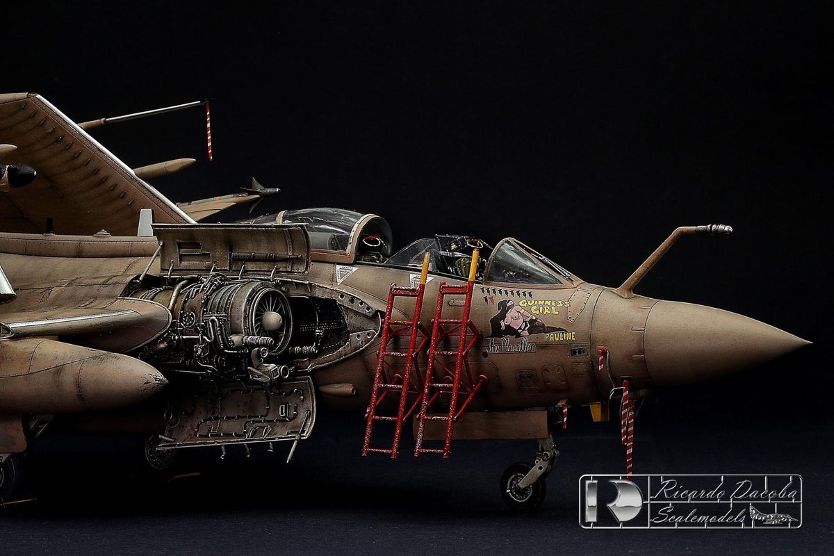 aviones_escala's tweet image. La magia de Ricardo Dacoba… 🔥🔥 Bucaneer @Airfix  1:48
