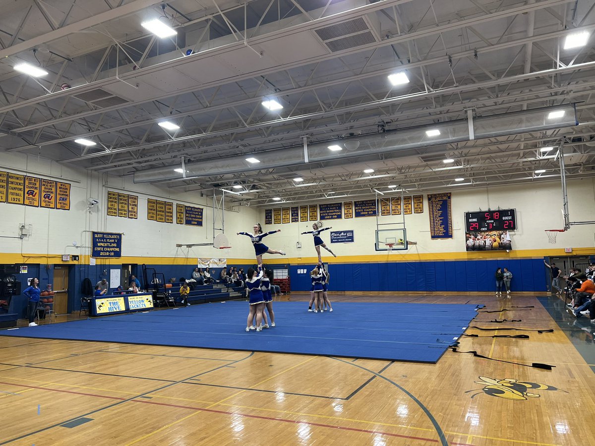 TGSMrCrossman's tweet photo. Great halftime show!! https://t.co/QGkNxLUML2