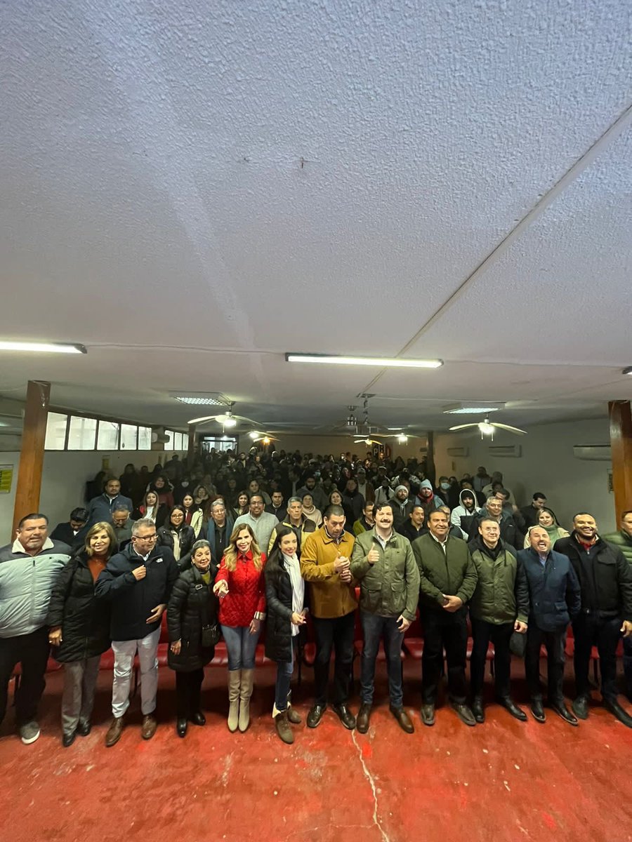 ASEPPCOAHUILA's tweet photo. Con gran entusiasmo, servidores y ex servidores públicos asistieron el día de hoy a la capacitación: Estrategias de Persuasión Política en el municipio de Acuña.

#asepp #coahuila https://t.co/uHjEv1bzbu