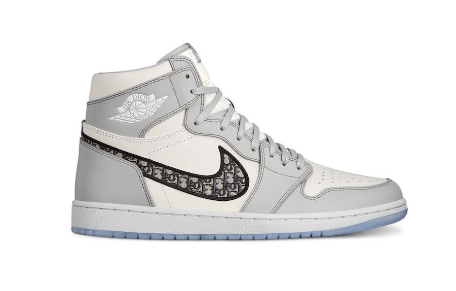 TheSiteSupply's tweet photo. So, is this shoe worth $2,200? 🤔 https://t.co/OmB5Q9qGys