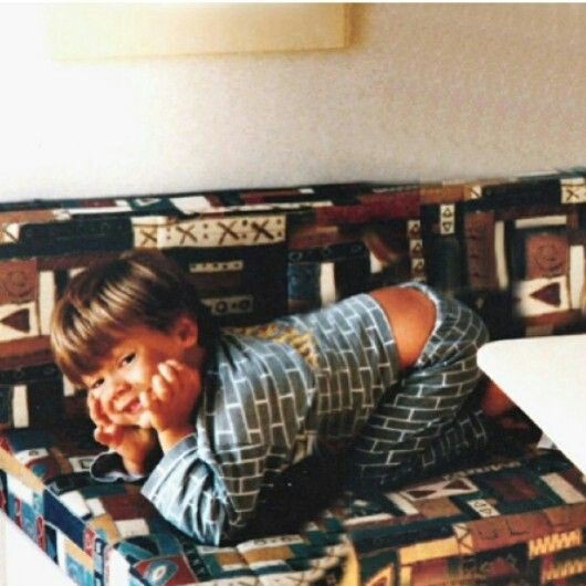 fallseroda's tweet image. Fotos que a NASA tirou em cada aniversário do Harry- thread de aniversário do meu amor 🥳🫀
#happybdayharrystyles #HappyBirthdayHarry