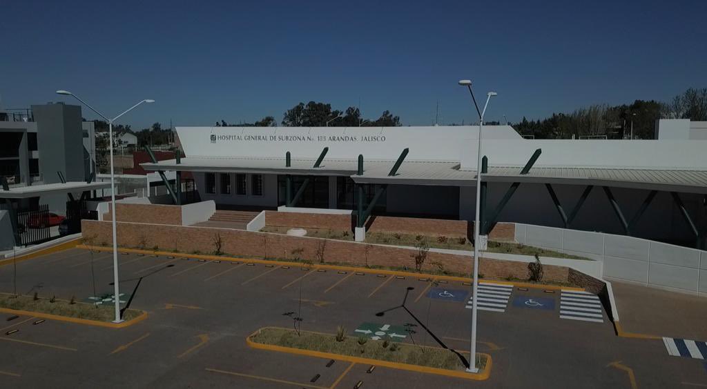 imssjalcontigo's tweet photo. El pasado 28 de enero, @Tu_IMSS y @GobiernoJalisco inauguraron el Hospital General de Subzona 185 de Arandas.

En esta obra, el IMSS invirtió más de 127 millones de pesos para la rehabilitación del inmueble.

Sigue el enlace: https://t.co/JI0ujirwPP https://t.co/LHv5Z5wUoM