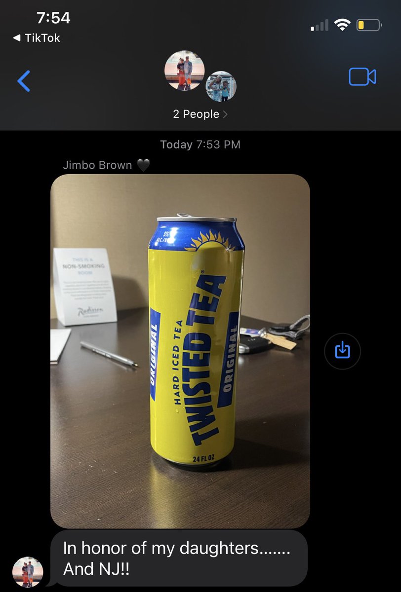 BriittBrown's tweet photo. Reason #786 why my dad is my favorite person to exist https://t.co/Uuictp5Oq4
