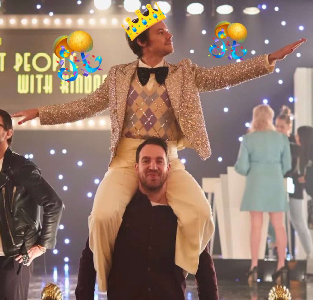 Fruit Salad Society in her karaoke ringer era on Twitter "RT