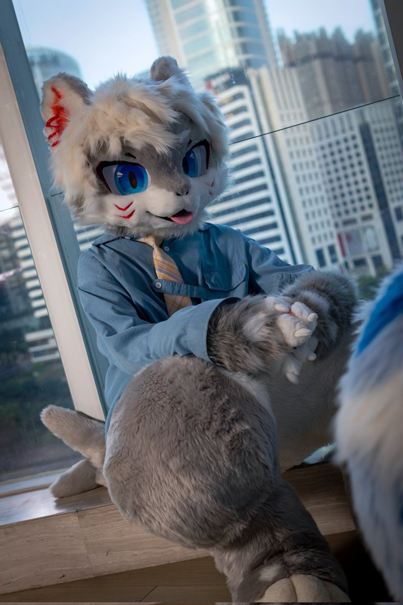 偶尔也可以帅起来！