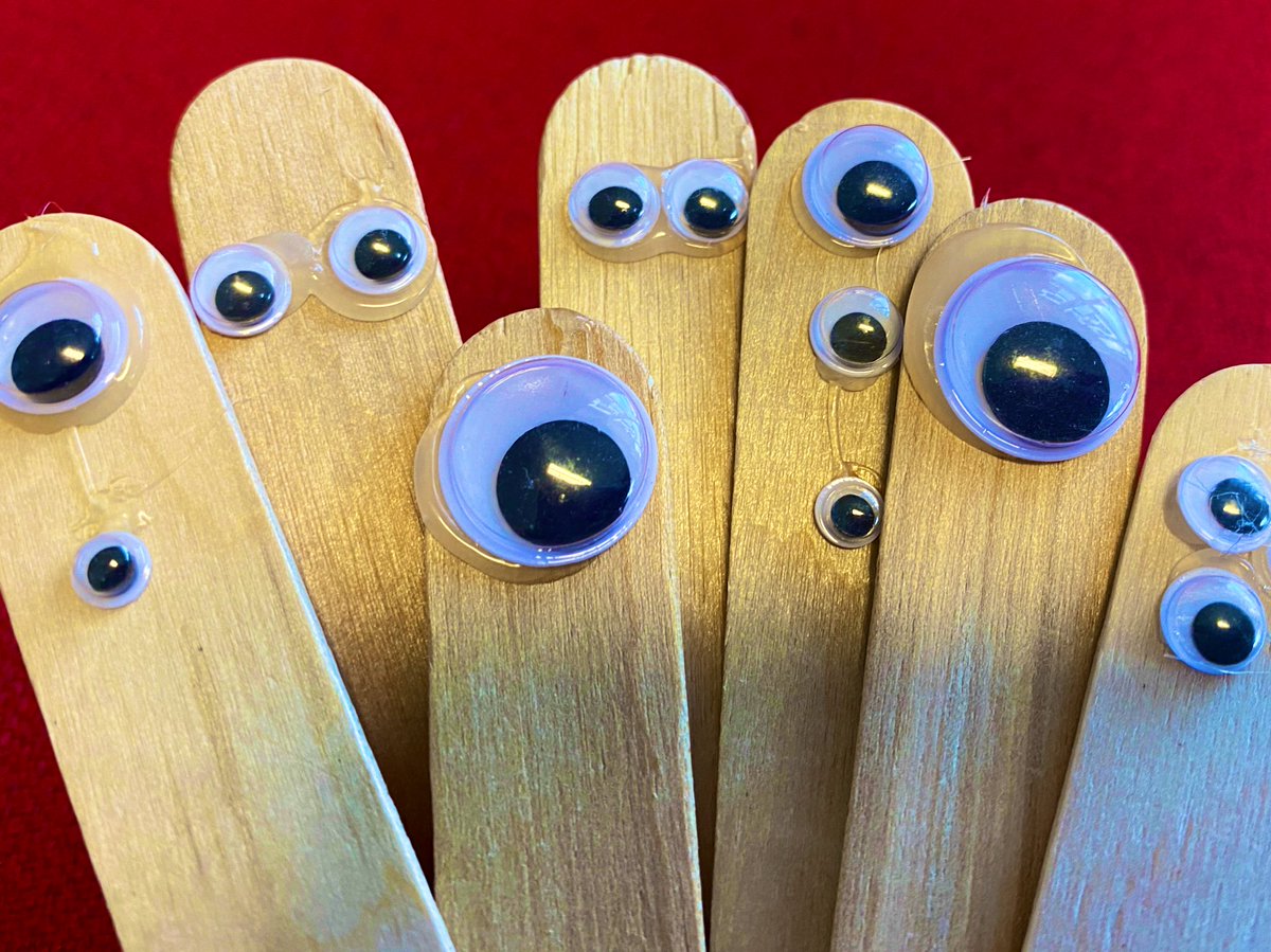 Kay15Smith's tweet photo. Proof Reading Monsters! They’re ready to be decorated by @MillfieldPS Y6, to help them proof read their writing. #freshpairofeyes #editingwriting #becominganeditor #millfieldprimaryschool https://t.co/0ODx27ND5Q