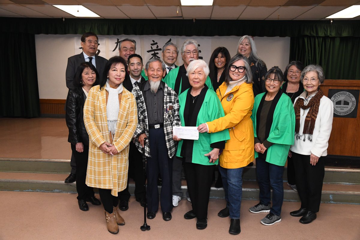 $19,000 was presented to the SFV Japanese American Community Ctr by @lacitydpw Cmsr. Susana Reyes &amp; <a href="/MRodCD7/">Councilwoman Monica Rodriguez</a>. The funds were collected by the dissolved Tillman Japanese Garden Visitor's Ctr Foundation. We're thrilled to support an org that preserves &amp; promotes #Japanese #culture.