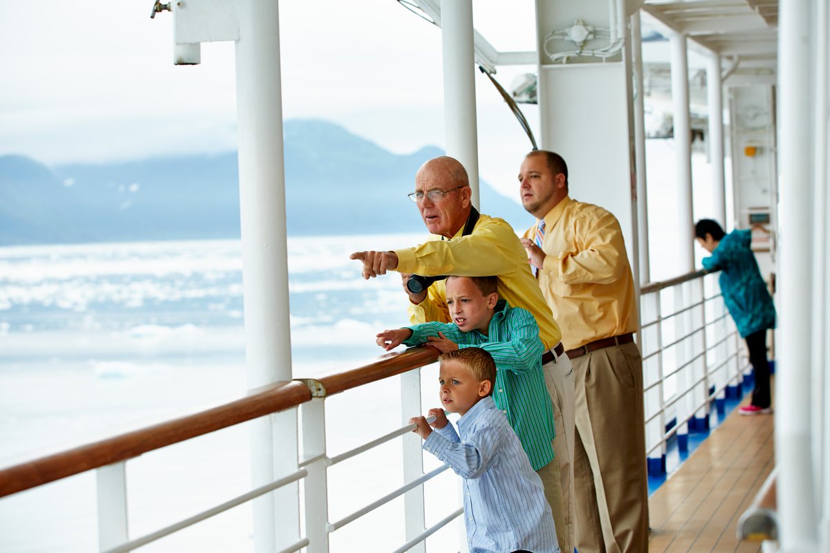 LilFamAdventure's tweet photo. Raise your hand 🙌 if you're ready to cruise this year!
Now - March is the BEST TIME to book one & get cabin upgrades, free fares for kids, onboard credits, and amazing discounts.
See the deals with @PrincessCruises ➡️ https://t.co/0LVSdUhzGv #winterwow #cruisedealsforall #ad https://t.co/9eFnZREeSz