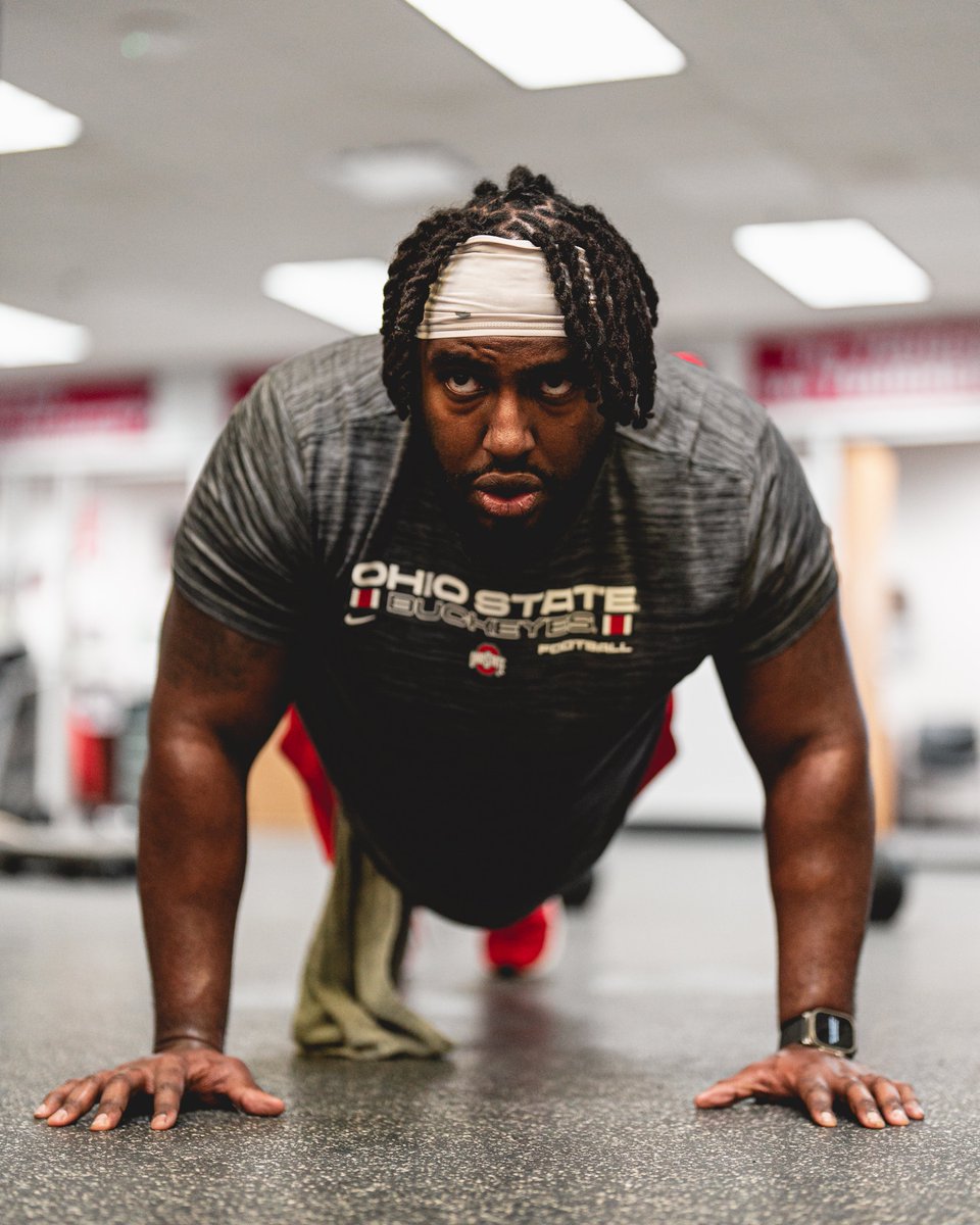 ColumbusNIL's tweet image. Never not grinding 😤

#GoBucks

h/t Ohio State Football