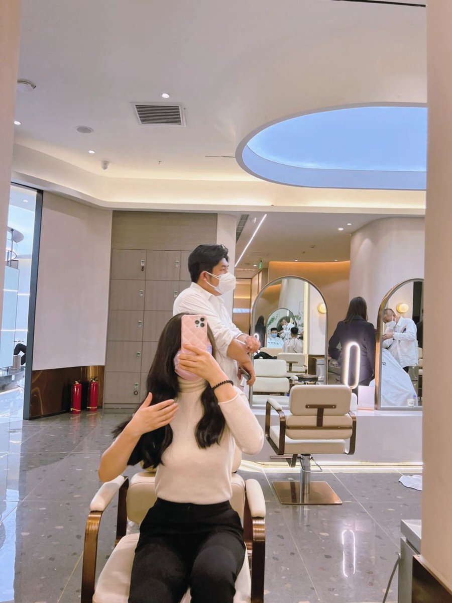 I cut my hair, don't know what it looks like, lol